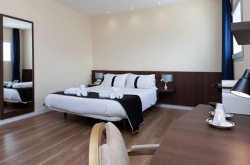 Hotel Universidades*** <br /> MotoGP Valencia