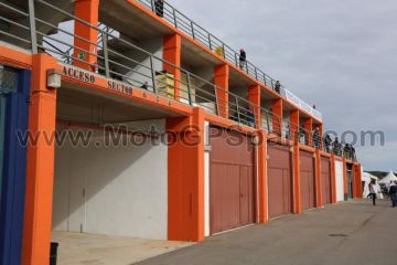 Grandstand ORANGE MotoGP VALENCIA <br /> Circuit Ricardo Tormo<br>official tickets online in  MotoGPSpain.com